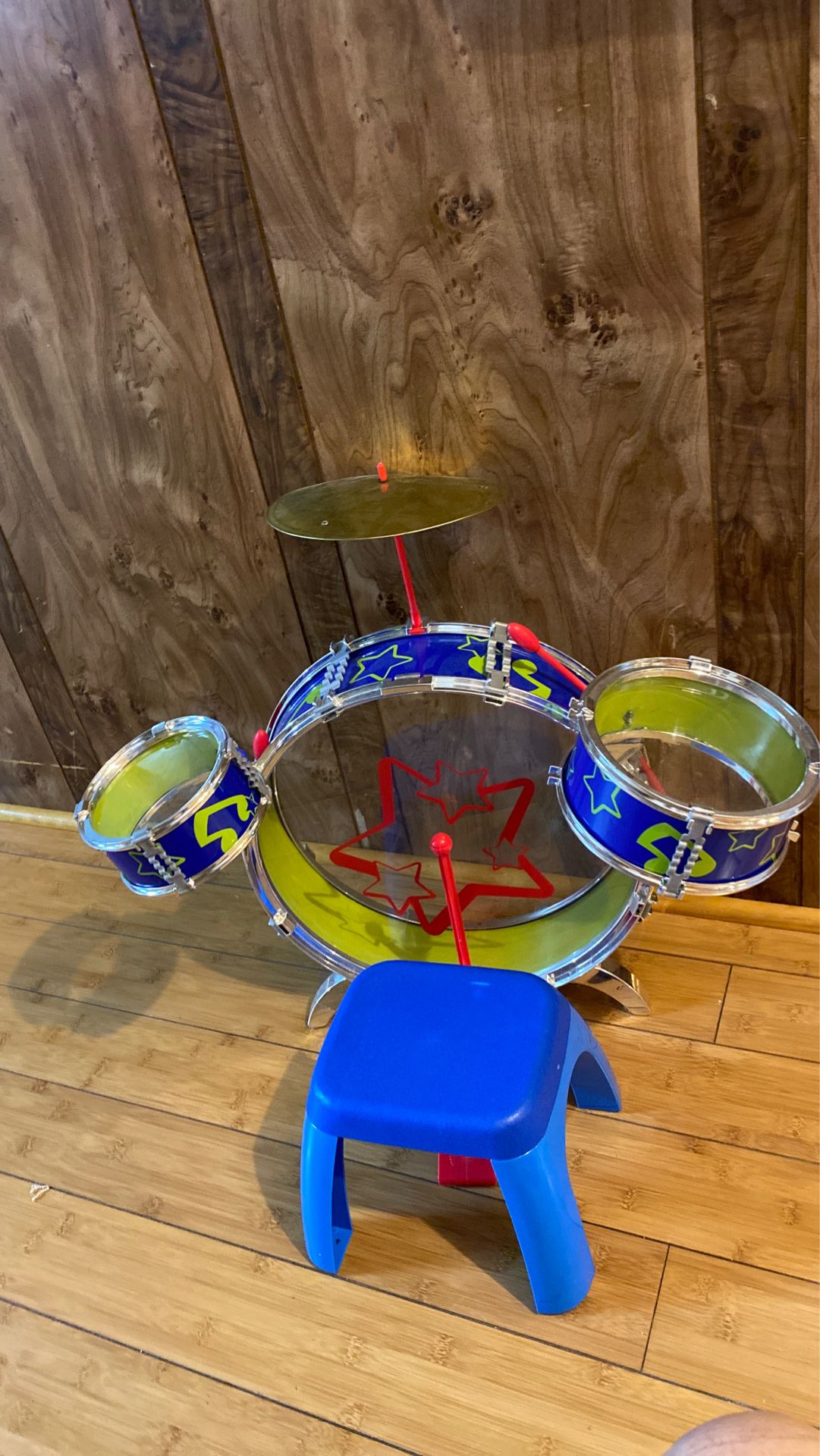 Child drum set