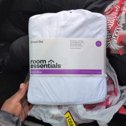 Brand New White Sheet Set