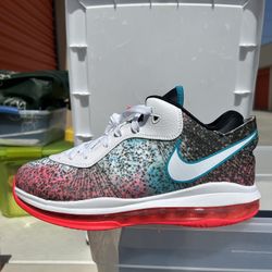 Ds Nike LeBron 8 V2 Low “Miami Nights” Size 10