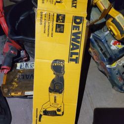 Dewalt 