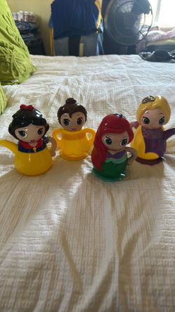 Disney Princess Dishes