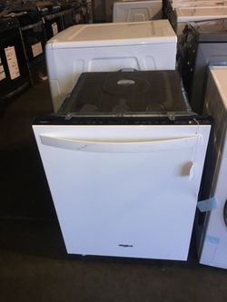 Whirlpool dishwasher white