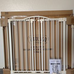 Toddleroo Extra Wide Baby Gate