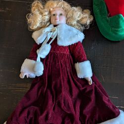 House Of Lloyd 1990 Christmas Doll