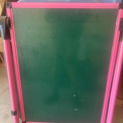 kids board  and easel 