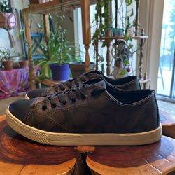Coach monogram tennis shoes! Size 8:5 boys!