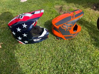 Dirt bike helmets