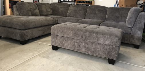 Jerome's 2024 maxwell sectional