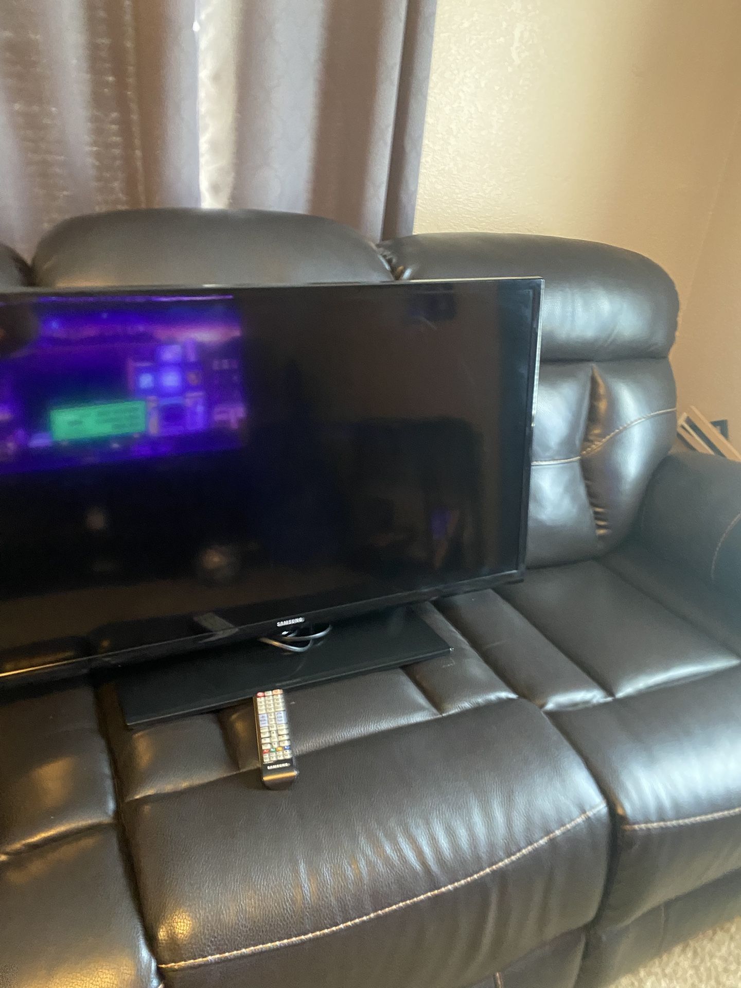 Samsung Tv 39 Inch OBO!!