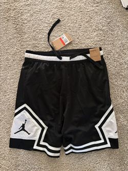 Air shorts