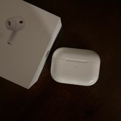 Apple AirPods Pro (2nd Generation) - with AirPods case!