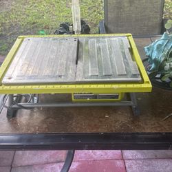 4.8 -Amps 7 in. Blade Corded Tabletop Wet Tile Saw