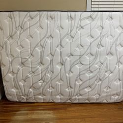 New Queen Size Mattress