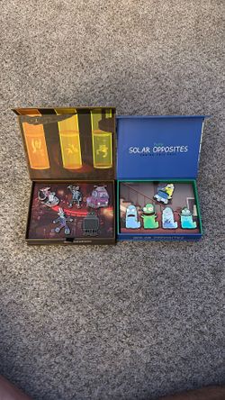 SDCC 2025 Futurama And Solar Opposites Pin Sets