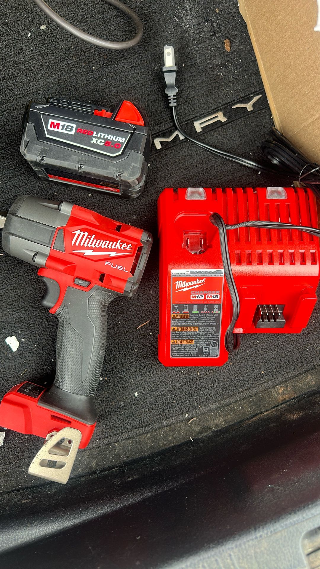 Milwaukee M18 Fuel 18V Lithium Ion Brushless Cordless 1/2in Impact Wrench(Tool Only)
