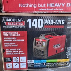 LINCON WELDER 140 