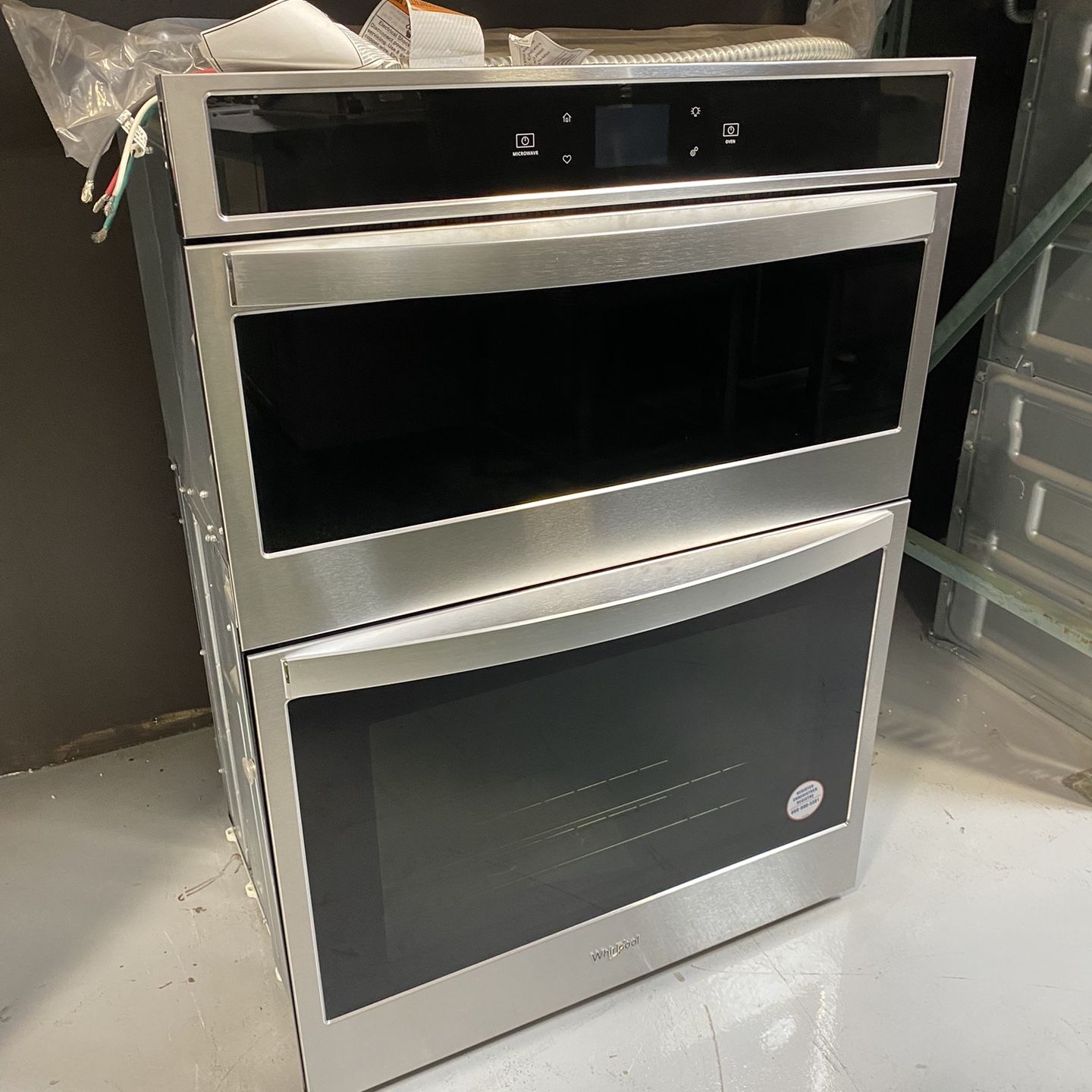 Stainless Steel 6.4 Cu. Ft. Smart Combination Wall Oven With Touchscreen