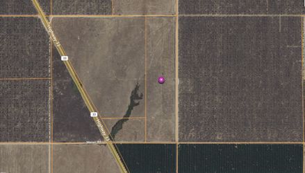 40 Acres In Lost Hills, Close To Hwy 33