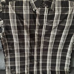 Collar Buttoned Shirt