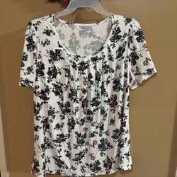 Floral black white blouse 