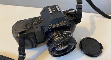 CANON 35mm SLR Camera