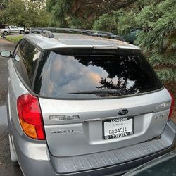07 Subaru Outback PARTS ONLY