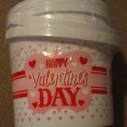 2 medium Bucket Pack