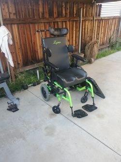 Special Needs Whee Chair With Table Top