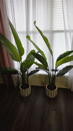 Artificial Tropical Plants in Decorative Pots – Set of 2