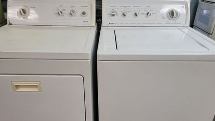 Kenmore washer and dryer electric work great conditions delivery available