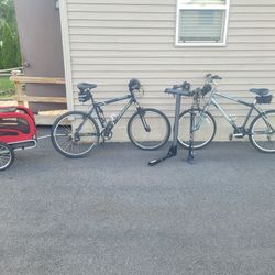 Mountain Bikes w/Pet Tow Along
