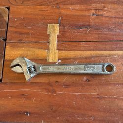 10” Adjustable Wrench