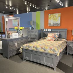 Full Bed, Dresser, Mirror And Nightstand 
