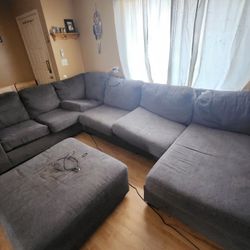 4 Pcs Sectional Plus Ottoman 