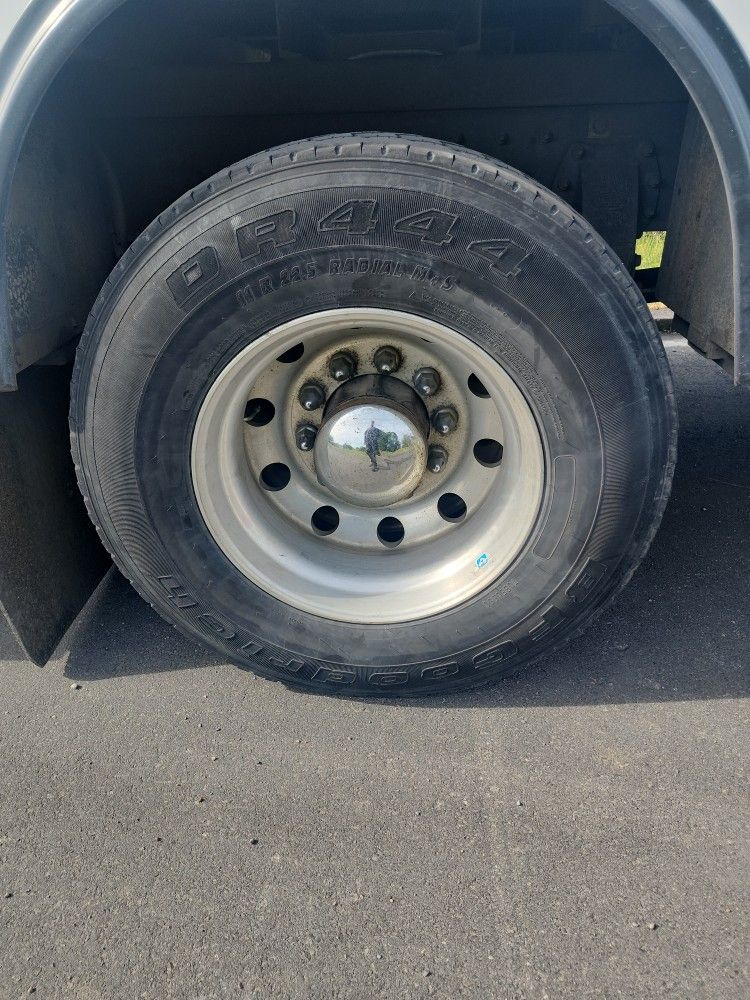 11 R 22.5 Used Bf GOOD RICH USED