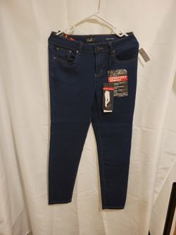 Jeans- Ladies High rise Skinny Ankle