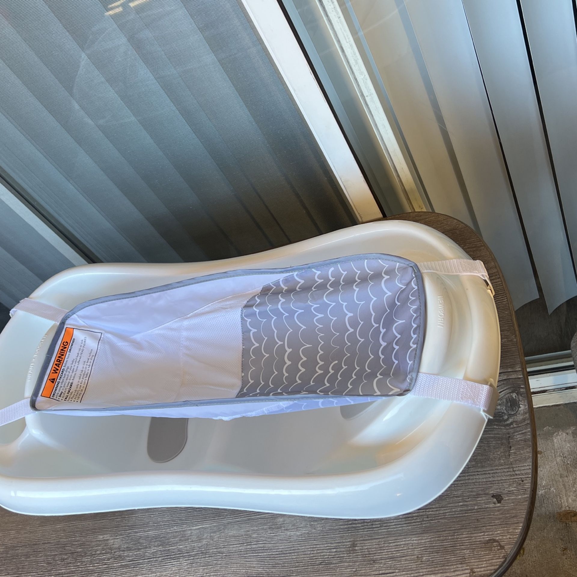 Brand New Baby Tub