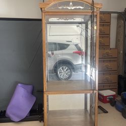 Storage Cabinet / Display Case