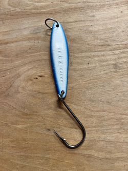 Salas 6x Jr. Yo Yo Jig, Saltwater Lure, Bluefin Tuna, Yellowtail, Wahoo, Blue White