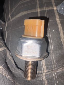 Nissan fuel train pressure sensors