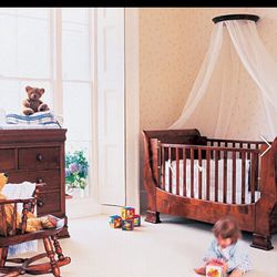 Simon Horn Convertible Nursery Set Grows With Your Baby. Convertible To A Junior Bed, Regular Dresser And Adjustable Height Desk