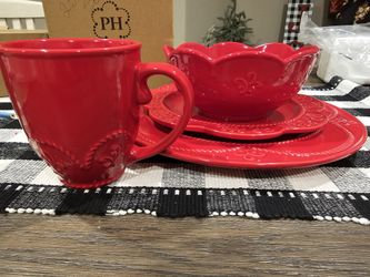 16 Piece Set Princess House Ruby Cereal Bowl, Dinner Plates, Lunch Plates And Coffee Mugs Set For 4 