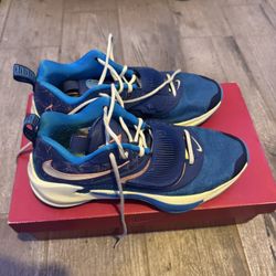Zoom Freak 3 “valentines Day”