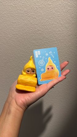 Pucky Egg Beanie