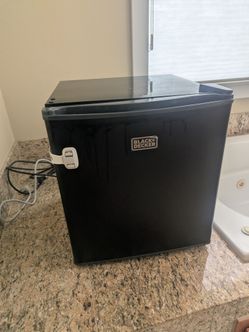 Mini fridge