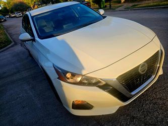 2020 Nissan Altima