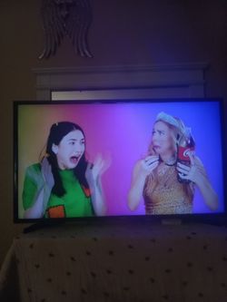 Samsung 36 inch smart tv