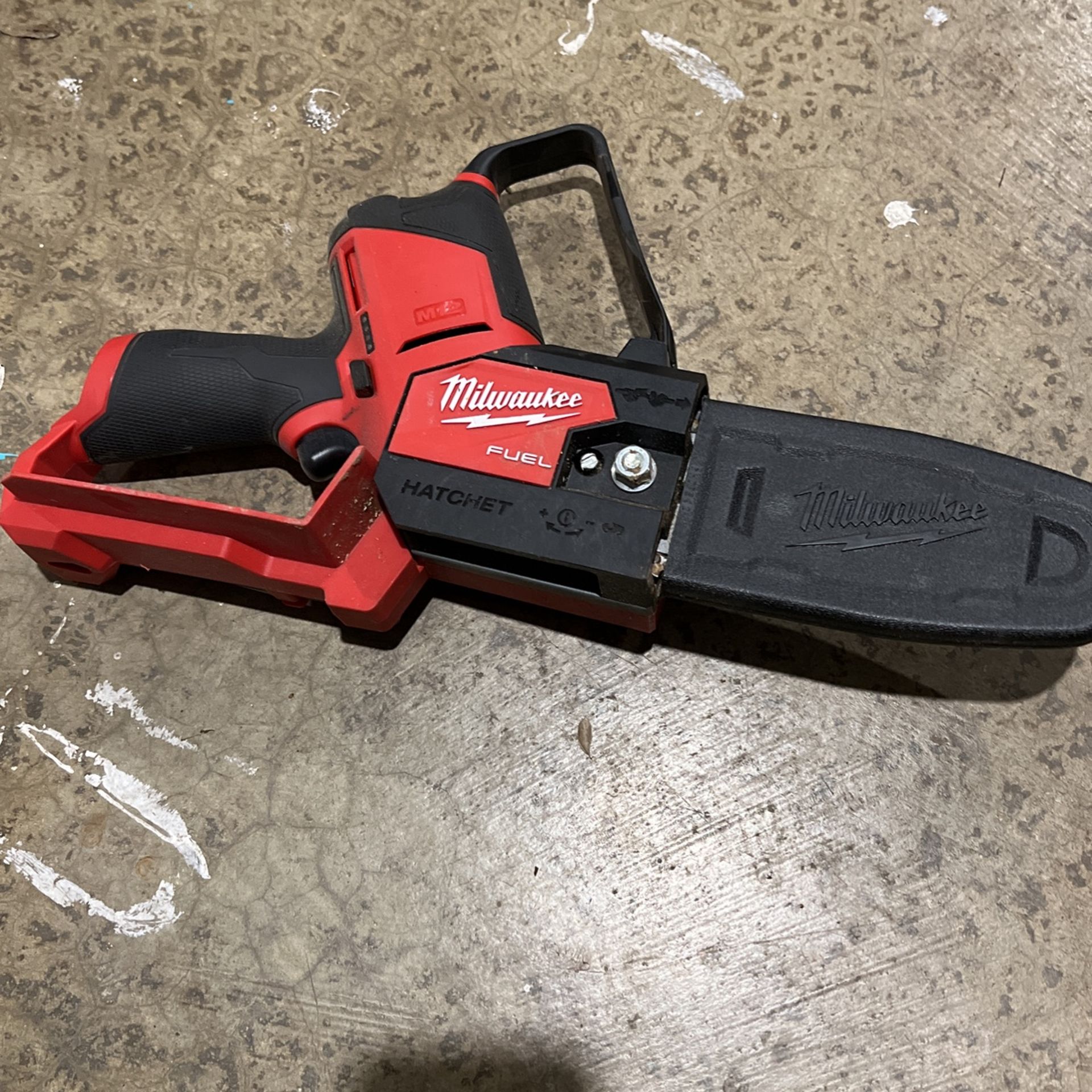 Milwaukee Chainsaw for Sale in Newman, CA OfferUp