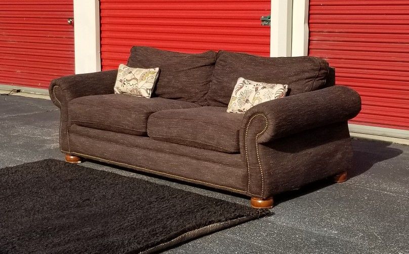 FREE LOCAL DELIVERY LazyBoy Super Comfy Full Size Sofa for Sale in