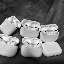 Apple AirPods